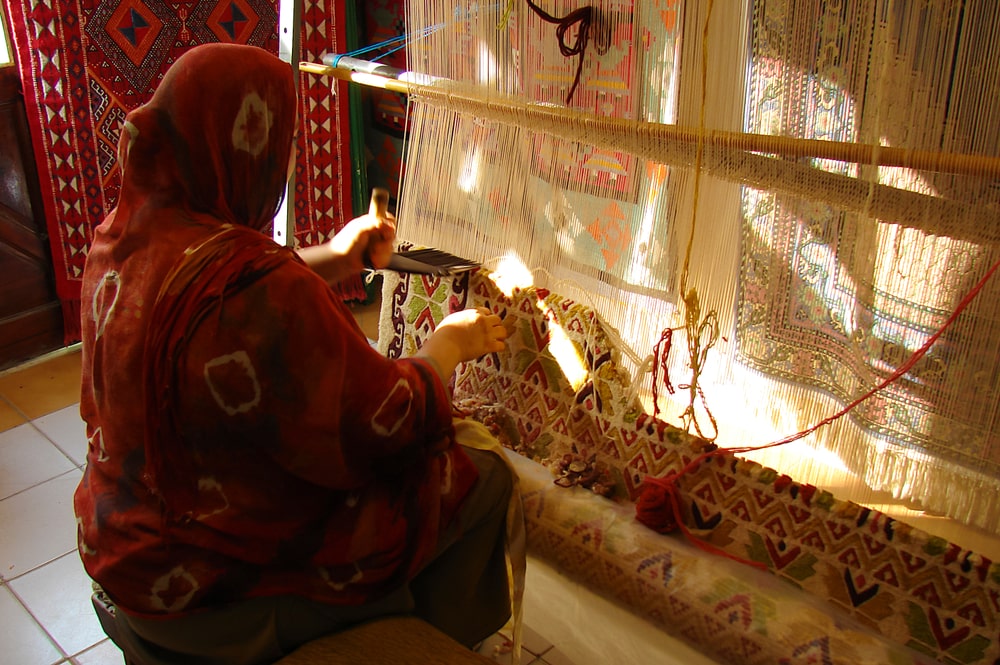 Pranie dywanow welnianych i ich codzienna pielegnacja